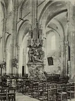 Picture 6 of 132 from Medieval architecture; its origins and development : with lists of monuments and bibliographies (1909), leaf 90