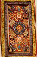 An illustration from Meisterstücke orientalischer Knüpfkunst (1921)