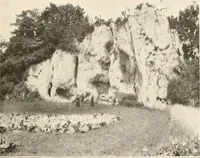 An illustration from Men of the old stone age : their environment, life and art (1915)