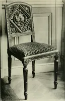 An illustration from Meubles, sièges, bronzes, dessins (1900)