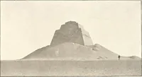 An illustration from Meydum and Memphis (III) (1910)