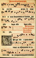 An illustration from Misse familiares cum suis ca[n]tibu[us] angelicis nuperrime ad vngue[m] recognite : nam pleraq[ue] in vetustiorib[us] exe[m]plarib[us] truncata, in hac nouissima recognitione reintegrata sunt sicuti precipue in intonationibus Psalmorum videre est. Misse sole[n]niores toti[us] anni, nuperrime ad vngue[m] recognite. Communes prose totius anni nouissime emendate (1526)