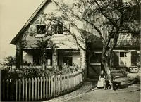An illustration from Modern city planning and maintenance (1914)