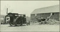 An illustration from The modern gas tractor, its construction, utility, operation and repair: a practical treatise defining every branch of up-to-date gas tractor engineering, driving and maintenance in a non-technical manner. Considers fully all types of power plants and their components, methods of drive and speed changing mechanisms. Describes design and construction as well as practical application of tractors in the field (1919)