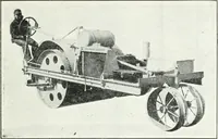 An illustration from The modern gas tractor, its construction, utility, operation and repair: a practical treatise defining every branch of up-to-date gas tractor engineering, driving and maintenance in a non-technical manner. Considers fully all types of power plants and their components, methods of drive and speed changing mechanisms. Describes design and construction as well as practical application of tractors in the field (1919)