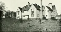 An illustration from The modern home : a book of British domestic architectvre for moderate incomes; a companion volvme to "The British home of to-day" (1906)
