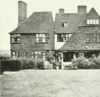 An illustration from The modern home : a book of British domestic architectvre for moderate incomes; a companion volvme to "The British home of to-day" (1906)