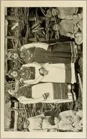 Picture 331 of 406 from Mordvalaisten pukuja kuoseja. Trachten und Muster der Mordvinen (1896), leaf 520