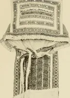 An illustration from Mordvalaisten pukuja kuoseja. Trachten und Muster der Mordvinen (1896)