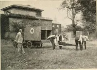 An illustration from Motor transports in war (1914)