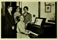 An illustration from The National (1929)