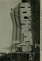 An illustration from The new country church building (1917)