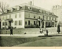An illustration from The New York and Albany post road from Kings Bridge to "the ferry at Crawlier, over against Albany" : being an account of a jaunt on foot made at sundry convenient times between May and November, nineteen hundred and five (1905)