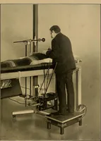 Picture 21 of 168 from Notes on X-light (1903), leaf 490