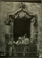An illustration from Noticias historicas (1889)