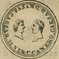 An illustration from Numismata ærea imperatorum, augustarum, et cæsarum, in coloniis, municilpiis, et urbibus jure latio donatis, ex omni modulo percussa (1695)