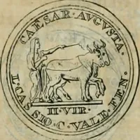 An illustration from Numismata ærea imperatorum, augustarum, et cæsarum, in coloniis, municilpiis, et urbibus jure latio donatis, ex omni modulo percussa (1695)
