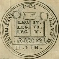 An illustration from Numismata ærea imperatorum, augustarum, et cæsarum, in coloniis, municilpiis, et urbibus jure latio donatis, ex omni modulo percussa (1695)