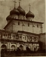An illustration from Starye gody (1907)