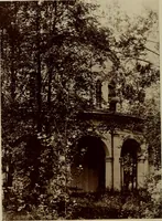 An illustration from Starye gody (1907)