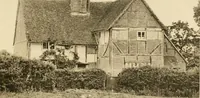 An illustration from Old cottages & farm-houses in Surrey / illustrated on one hundred collotype plates from photographs specially taken by W. Galsworthy Davie, with an introduction and numerous sketches by W. Curtis Green (1908)
