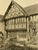 An illustration from Old cottages & farm-houses in Surrey / illustrated on one hundred collotype plates from photographs specially taken by W. Galsworthy Davie, with an introduction and numerous sketches by W. Curtis Green (1908)