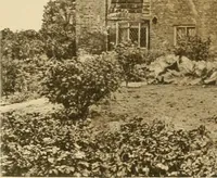 An illustration from Old cottages & farm-houses in Surrey / illustrated on one hundred collotype plates from photographs specially taken by W. Galsworthy Davie, with an introduction and numerous sketches by W. Curtis Green (1908)