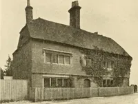 An illustration from Old cottages & farm-houses in Surrey / illustrated on one hundred collotype plates from photographs specially taken by W. Galsworthy Davie, with an introduction and numerous sketches by W. Curtis Green (1908)