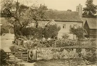 An illustration from Old cottages & farm-houses in Surrey / illustrated on one hundred collotype plates from photographs specially taken by W. Galsworthy Davie, with an introduction and numerous sketches by W. Curtis Green (1908)