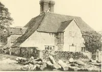 An illustration from Old cottages and farmhouses in Kent and Sussex (1900)