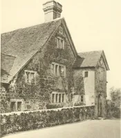 An illustration from Old cottages and farmhouses in Kent and Sussex (1900)