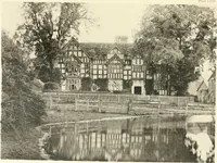 An illustration from Old cottages, farm houses, and other half-timber buildings in Shropshire, Herefordshire, and Cheshire (1904)