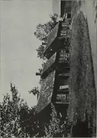An illustration from Old New England houses (1920)