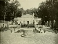 An illustration from One hundred country houses : modern American examples (1909)