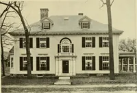 An illustration from One hundred country houses : modern American examples (1909)