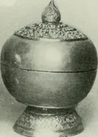 Picture 63 of 182 from Oriental silverwork, Malay and Chinese, with over 250 original illustrations; a handbook for connoisseurs, collectors, students and silversmiths (1910), leaf 102