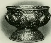 Picture 16 of 182 from Oriental silverwork, Malay and Chinese, with over 250 original illustrations; a handbook for connoisseurs, collectors, students and silversmiths (1910), leaf 36