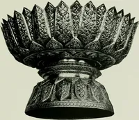 Picture 18 of 182 from Oriental silverwork, Malay and Chinese, with over 250 original illustrations; a handbook for connoisseurs, collectors, students and silversmiths (1910), leaf 40