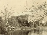 An illustration from Other famous homes of Great Britain and their stories (1902)