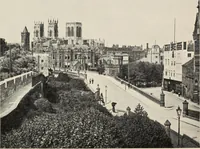 An illustration from Our English cathedrals ; their architectural beauties and characteristics, and their historical associations popularly described, together with chapters on the cathedral in mediaeval and in modern times, and in English poetry and prose; withmaps, plans, and numerous illustrations from photographs (1911)