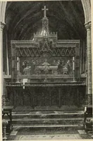 An illustration from Our English cathedrals ; their architectural beauties and characteristics, and their historical associations popularly described, together with chapters on the cathedral in mediaeval and in modern times, and in English poetry and prose; withmaps, plans, and numerous illustrations from photographs (1911)