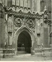 An illustration from Oxford & Cambridge (1909)