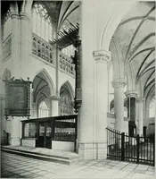 An illustration from De Nederlandsche monumenten van geschiedenis en kunst : geillustreerde beschrijving (1912)