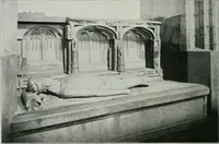 An illustration from De Nederlandsche monumenten van geschiedenis en kunst : geillustreerde beschrijving (1912)