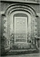 An illustration from De Nederlandsche monumenten van geschiedenis en kunst : geillustreerde beschrijving (1912)