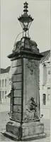 An illustration from De Nederlandsche monumenten van geschiedenis en kunst : geillustreerde beschrijving (1912)