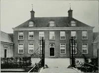 An illustration from De Nederlandsche monumenten van geschiedenis en kunst : geillustreerde beschrijving (1912)