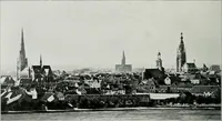 An illustration from De Nederlandsche monumenten van geschiedenis en kunst : geillustreerde beschrijving (1912)