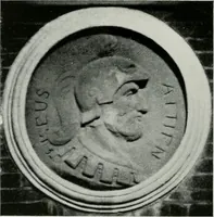 Picture 52 of 368 from De Nederlandsche monumenten van geschiedenis en kunst : geillustreerde beschrijving (1912), leaf 91