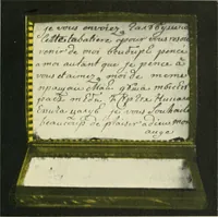 An illustration from Paketovyia tabakerki Imperatorskago farforovago zavoda (1913)